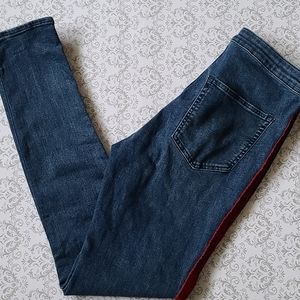 Divided high rise jeans size 8